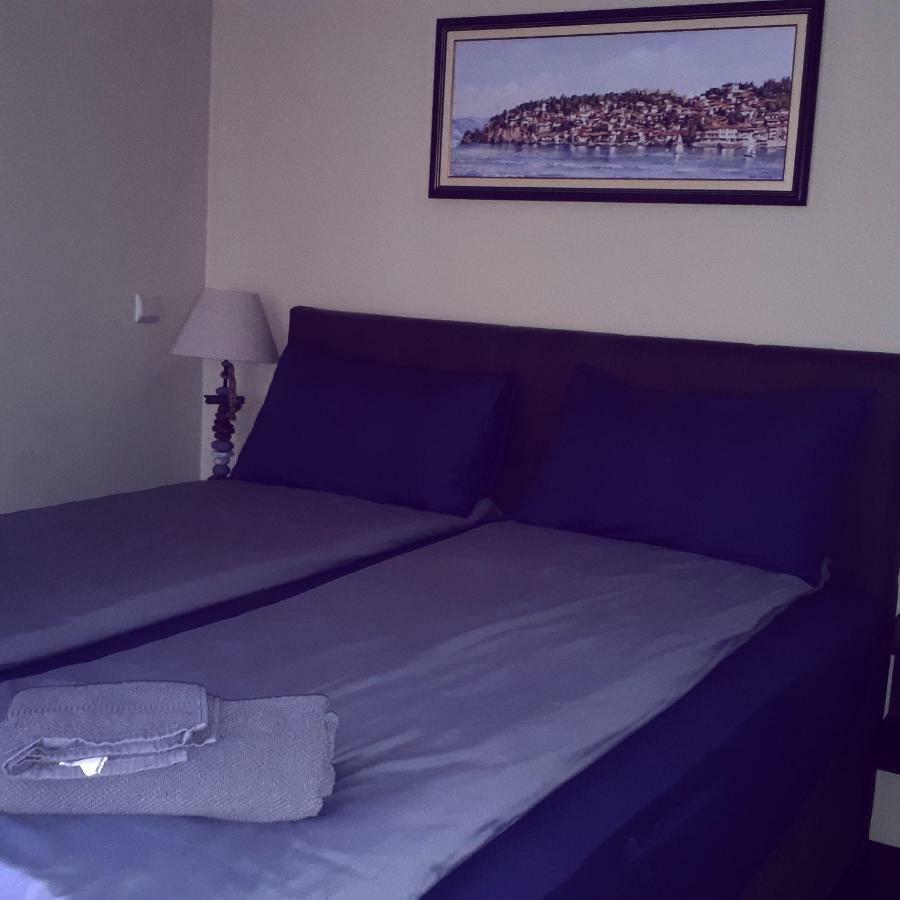 Apartments Nemo Delux Ohrid Esterno foto